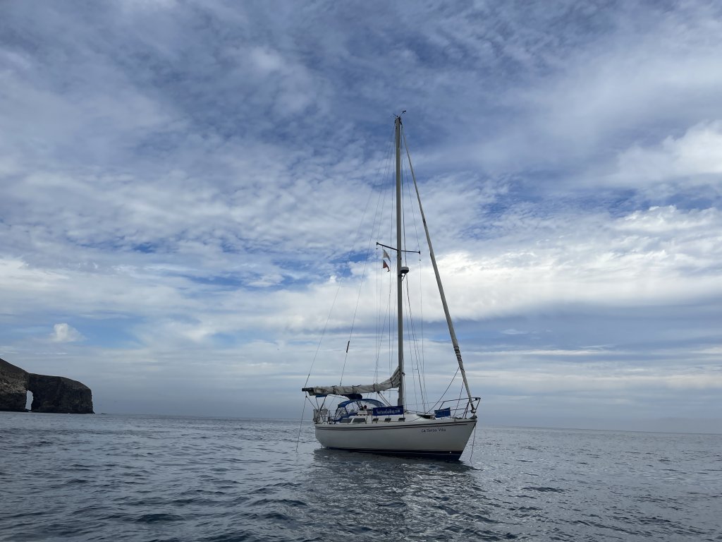 image of Anchoring at Catalina. No Moorings? No Problem!
