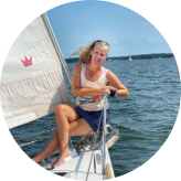 https://www.nauticed.org/l-mobile/images/about-us/team/nauticed-about-staff-amanda.png