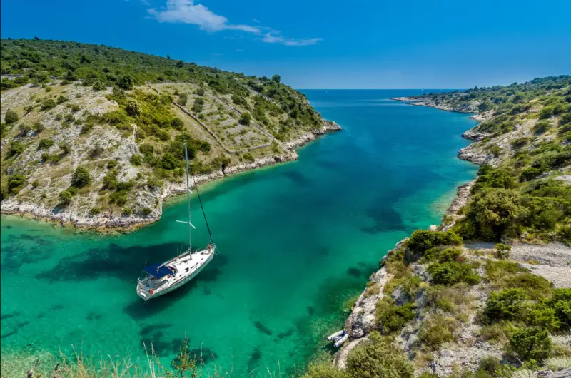 Mediterranean yacht charters