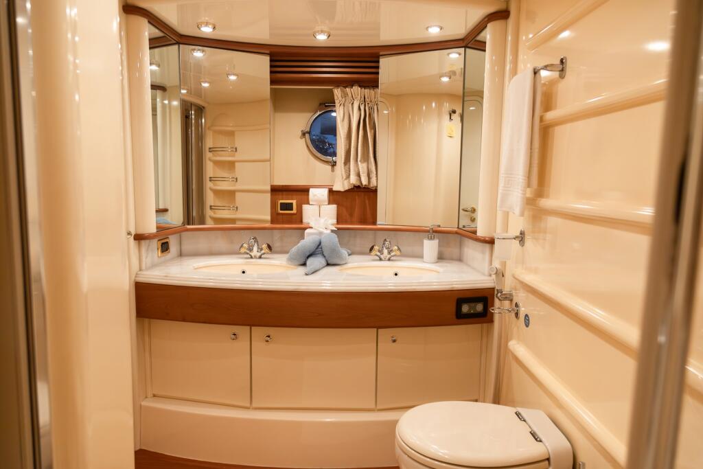 Azimut 68 EVO Alise