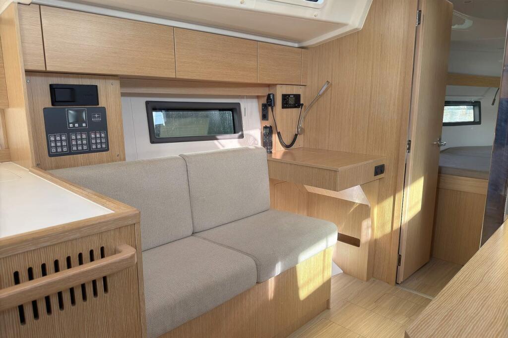 Bavaria C38 Levante