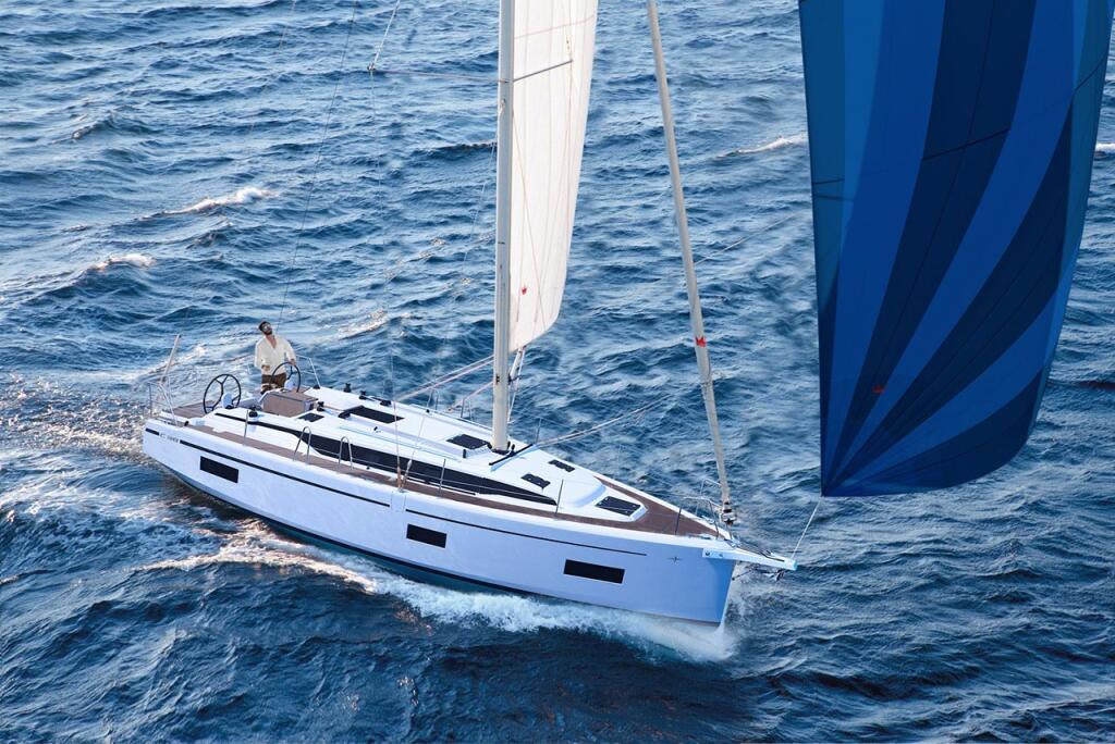 Bavaria C38 NN