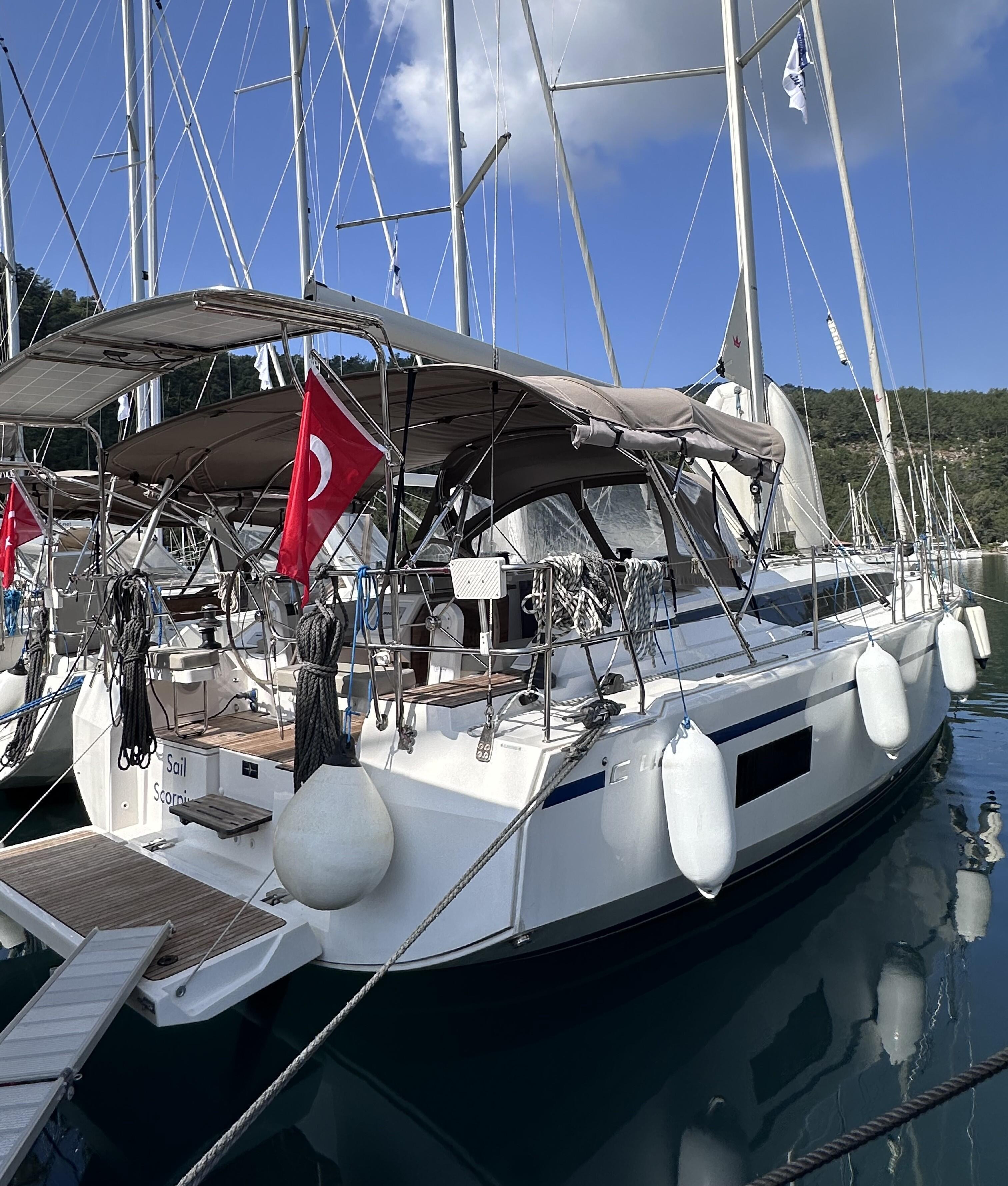 Bavaria C42 Sail Scorpius