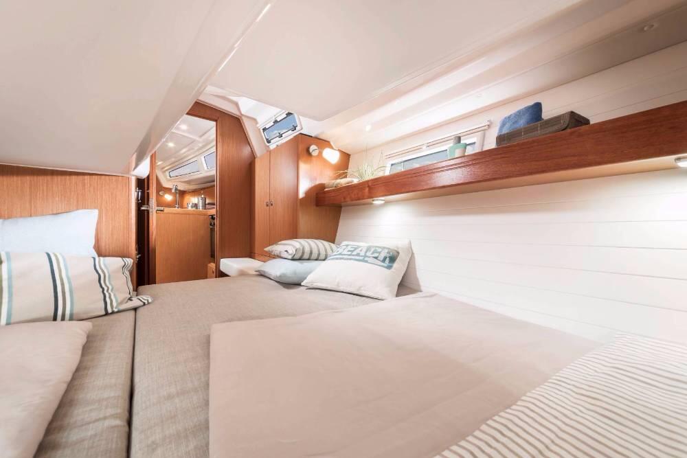 Bavaria Cruiser 34 Larabay