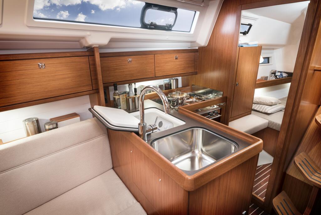 Bavaria Cruiser 34 Born Free