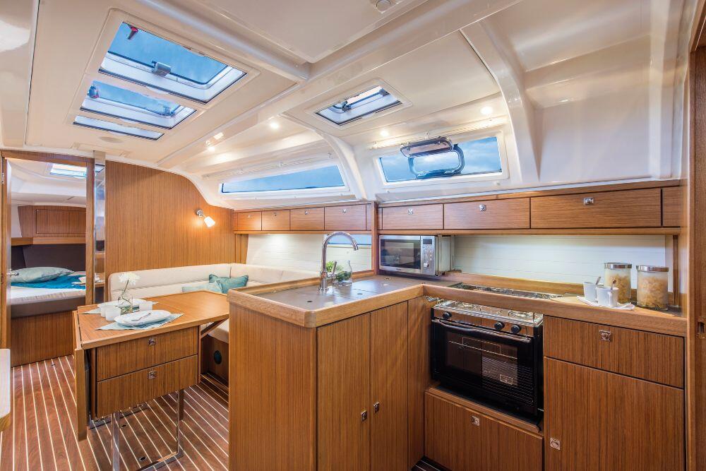 Bavaria Cruiser 37 Helene