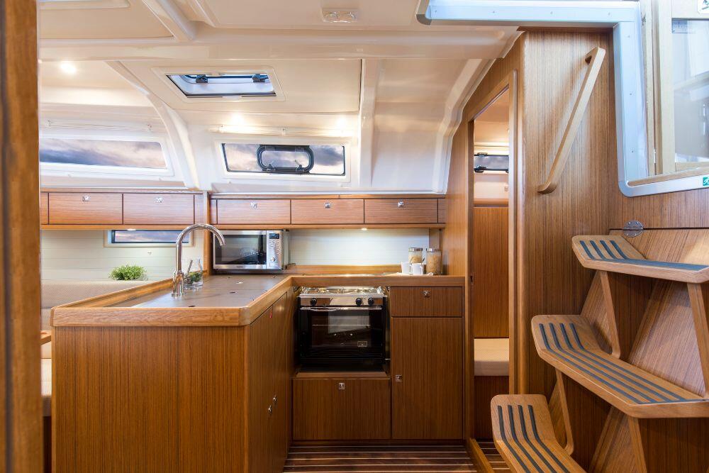 Bavaria Cruiser 37 Finny Ocean