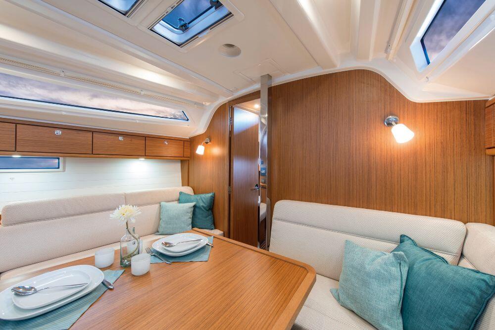 Bavaria Cruiser 37 Finny Ocean