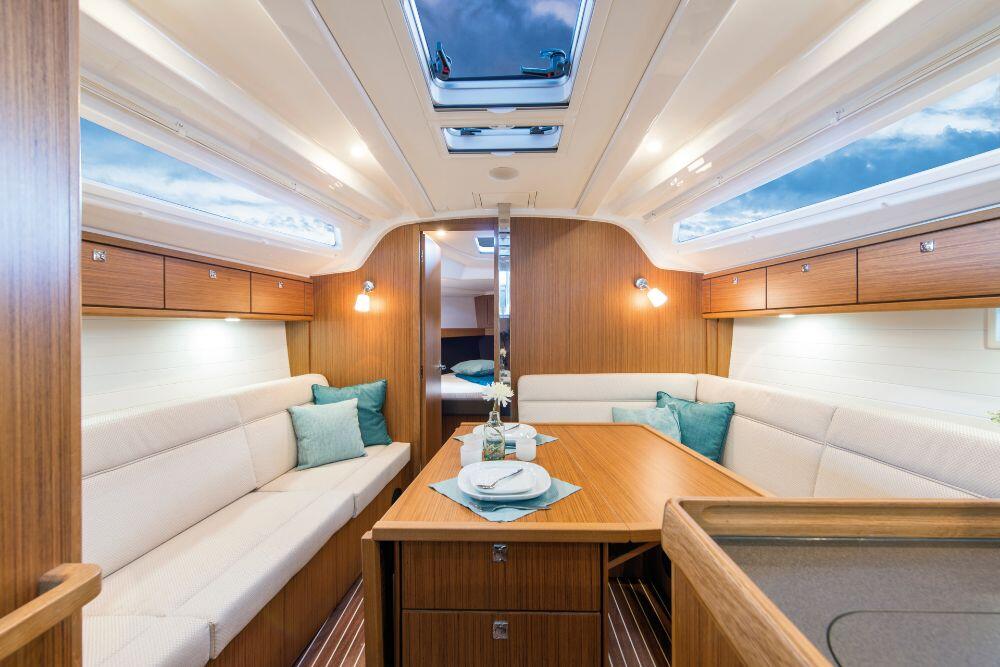 Bavaria Cruiser 37 Finny Ocean