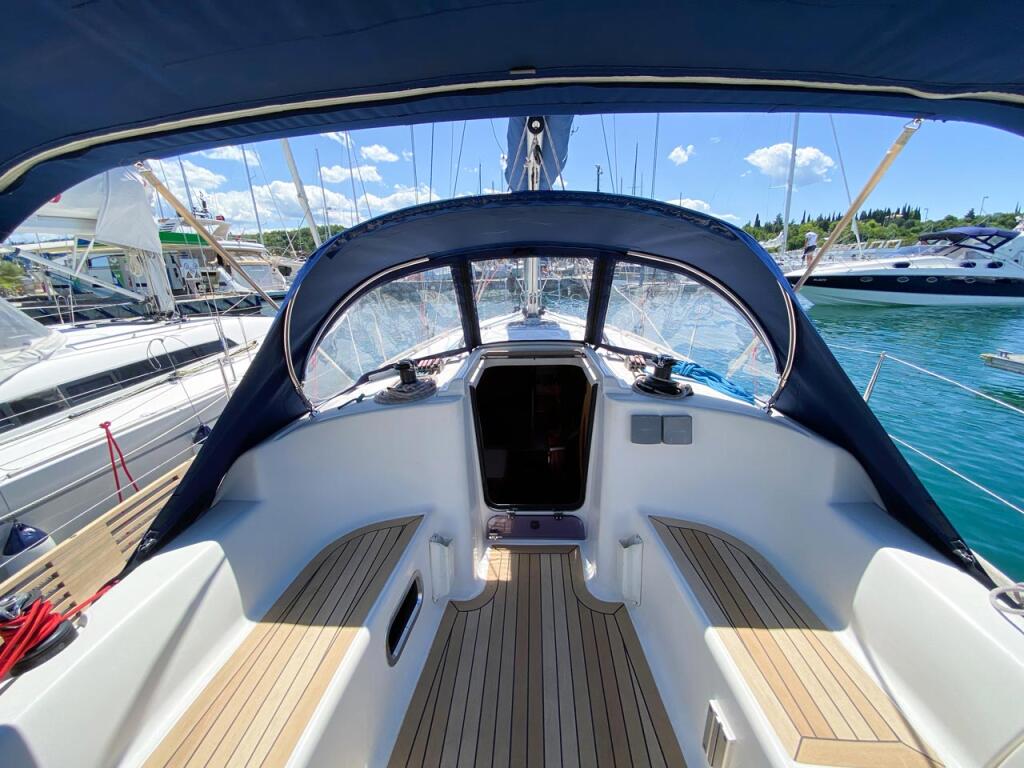 Dufour 325 GL Rožmarinka