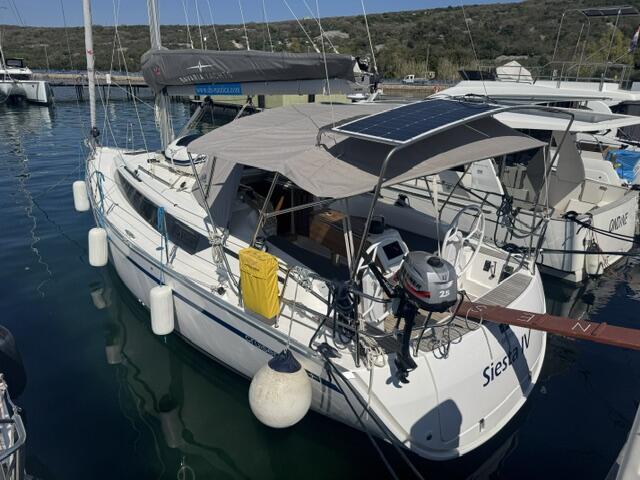 Dufour 350 GL Luna