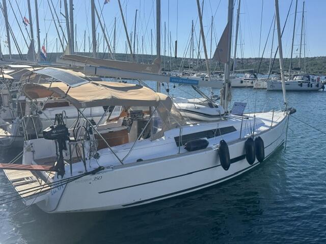Dufour 350 GL Luna