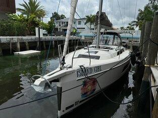 Dufour 37 Island Girl