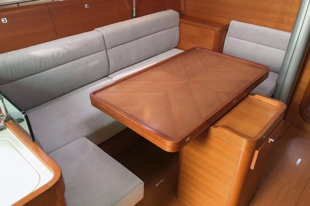 Dufour 40E Passion