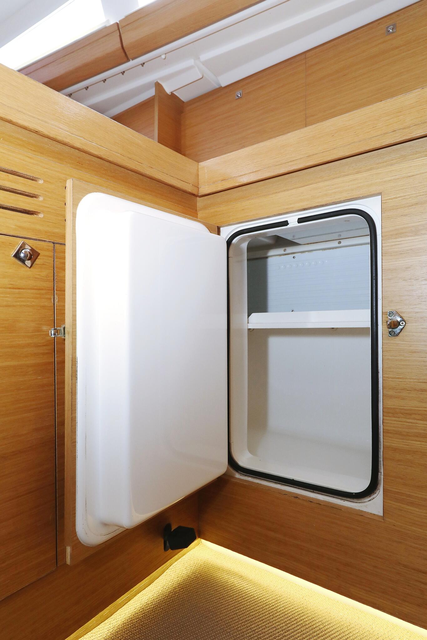 Dufour 412 GL Family Office