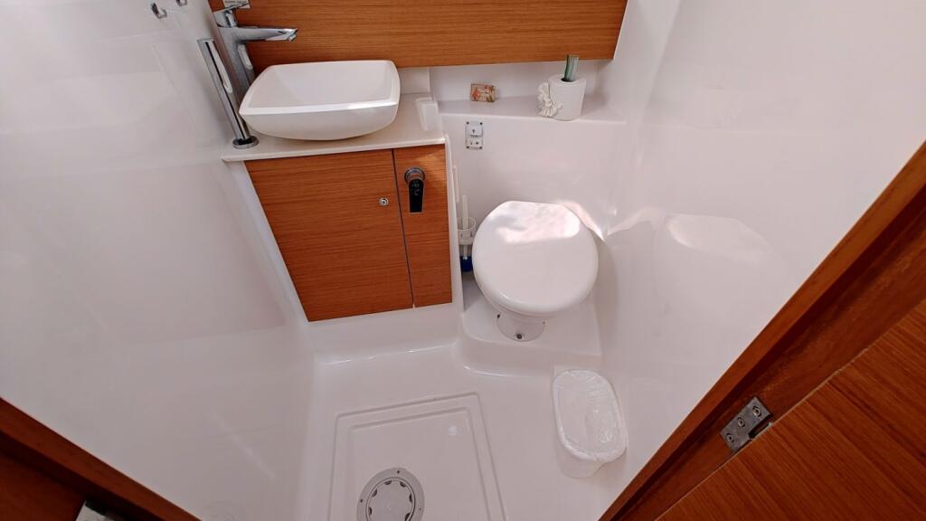 Dufour 430 Dancer
