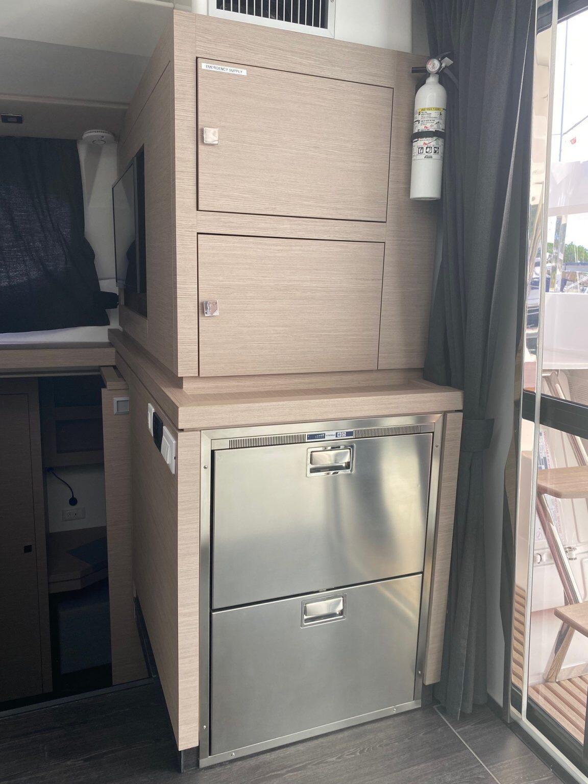Fountaine Pajot Astrea 42 Maestro Serene Blue