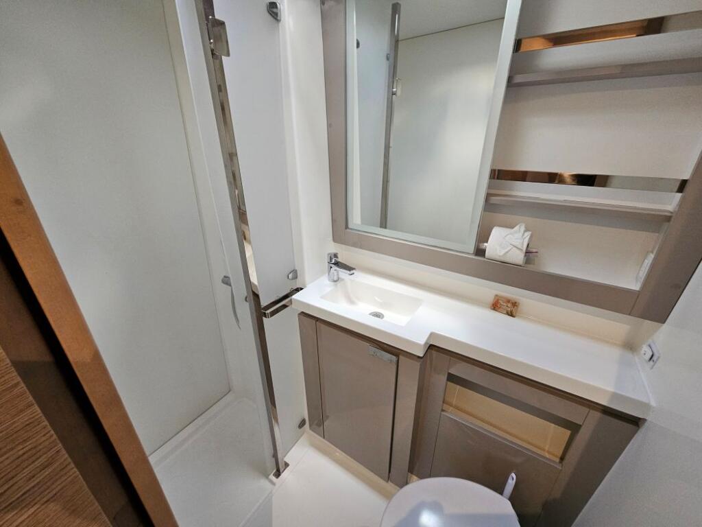 Fountaine Pajot Elba 45 The Happy Heifer
