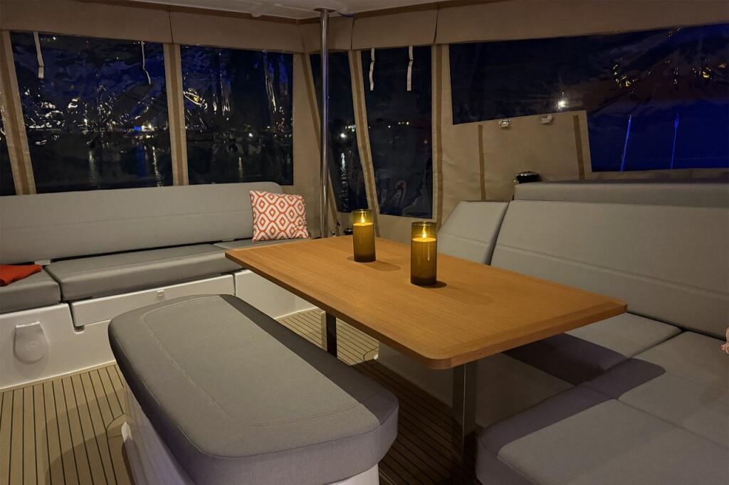 Fountaine Pajot FP 41 Maesto 3 Gin Mar