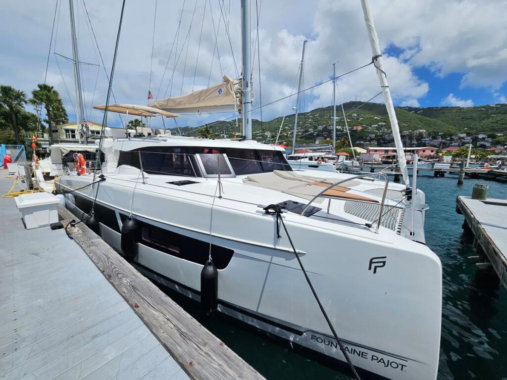 Fountaine Pajot FP 41 Maesto 3 Irish Exit