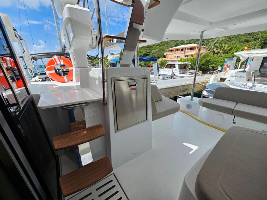 Fountaine Pajot FP 41 Maesto 3 Irish Exit