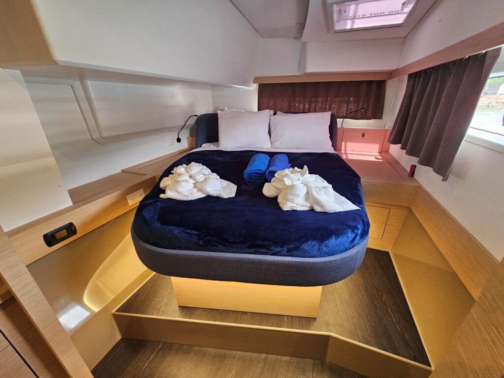 Fountaine Pajot FP 41 Maesto 3 Irish Exit