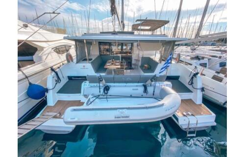 Fountaine Pajot Lucia 40 Go Earth I