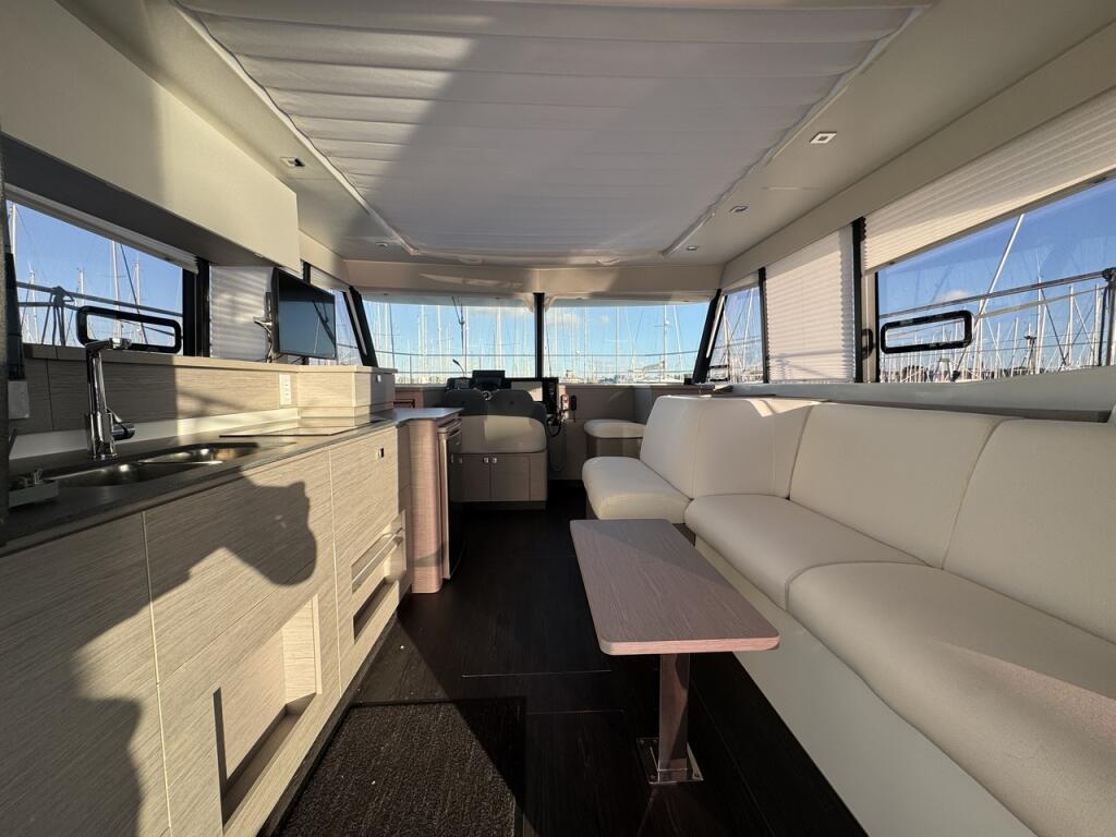 Fountaine Pajot MY4.S - Maestro Blue Champagne