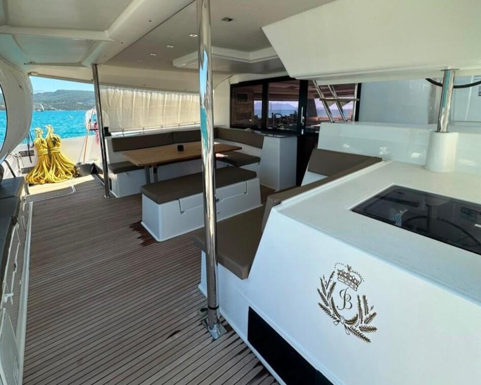 Fountaine Pajot Saba 50 Isabella