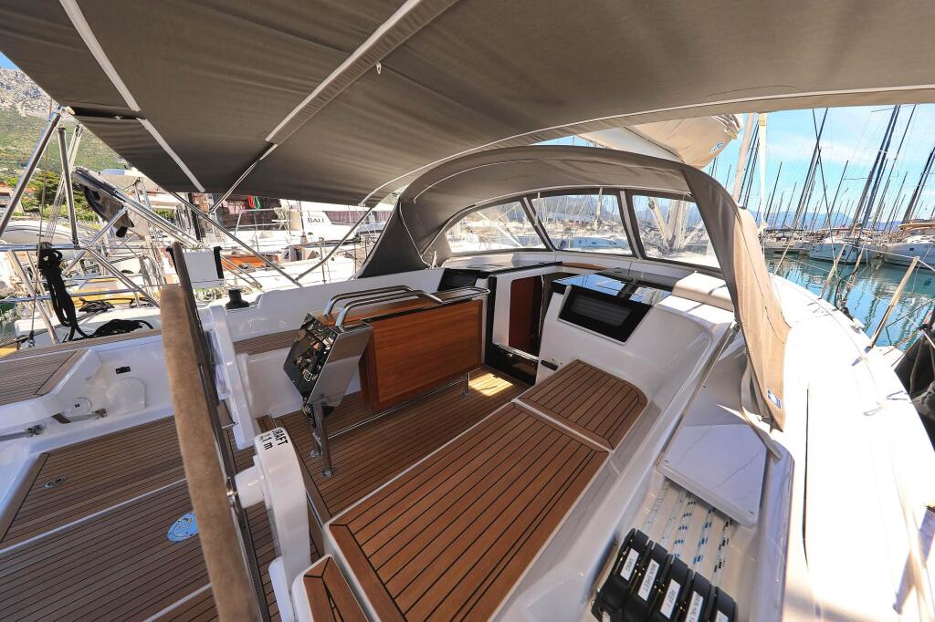 Hanse 388 Jolana
