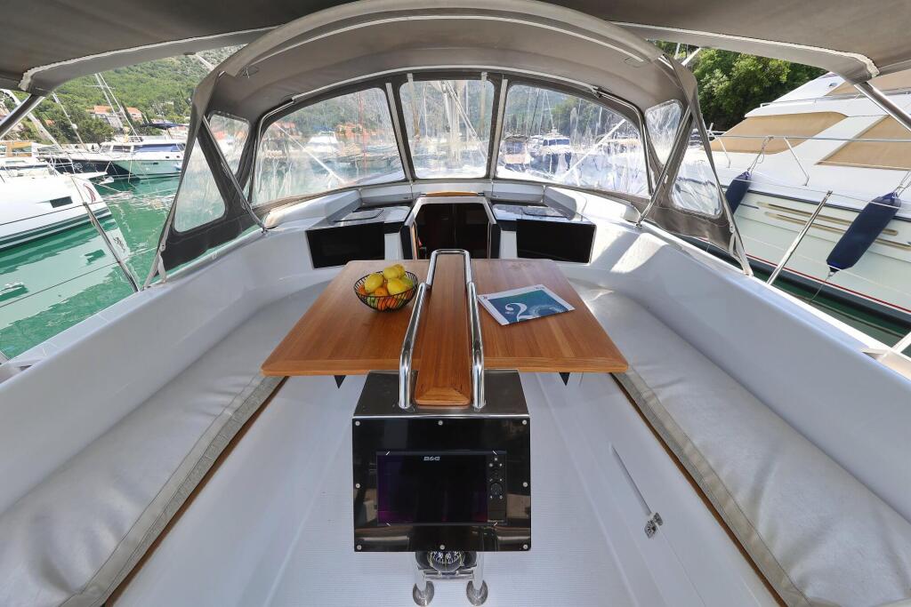 Hanse 388 Free Spirit