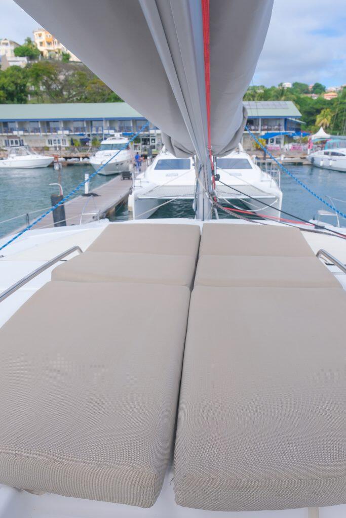 Helia 44 Altair