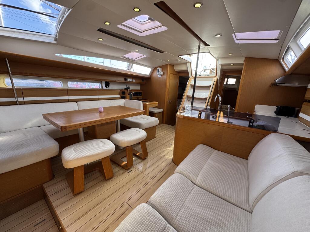 Jeanneau 53 Trinity