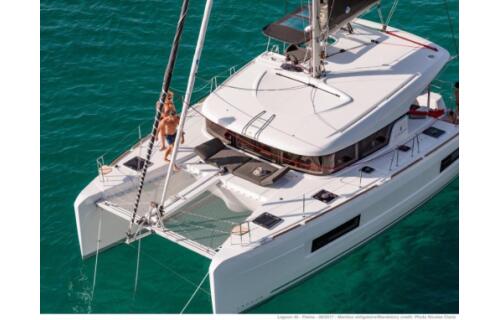 Lagoon 40 Araponga