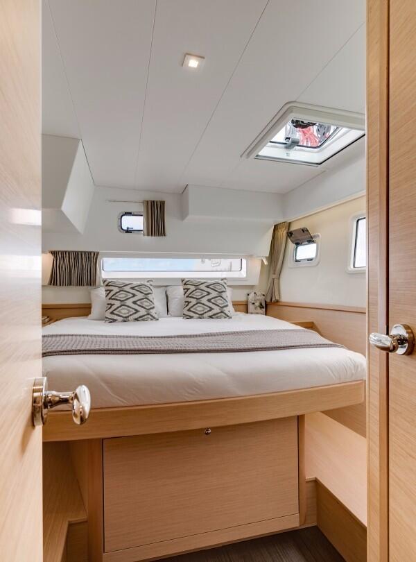 Lagoon 42 Millenium CELINES II
