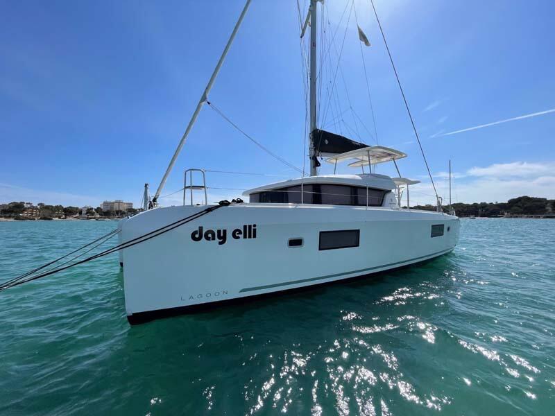 Lagoon 42 DayElli