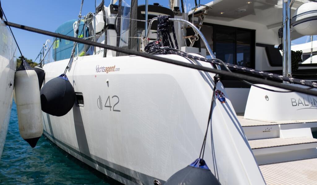Lagoon 42 Balance 5
