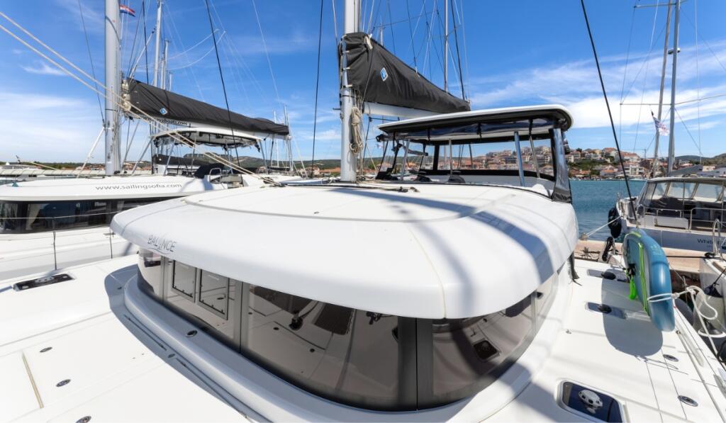 Lagoon 42 Balance 5