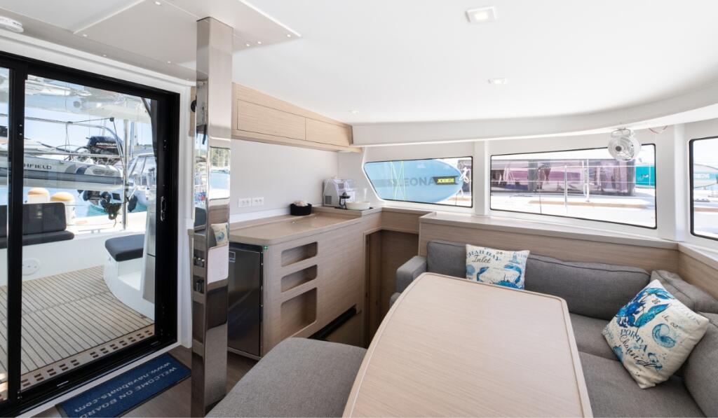 Lagoon 42 Balance 5