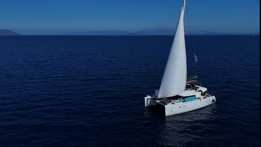 Lagoon 450 F EmoSEAon