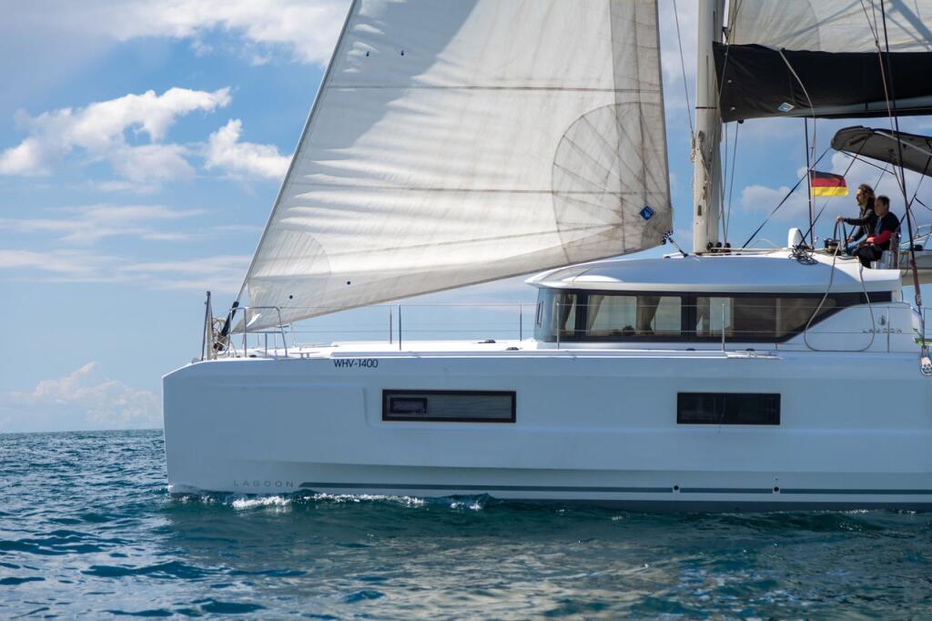 Lagoon 46 Voyager