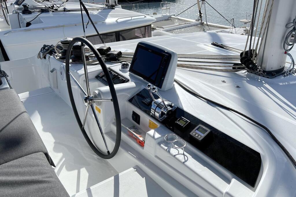 Lagoon 46 Voyager