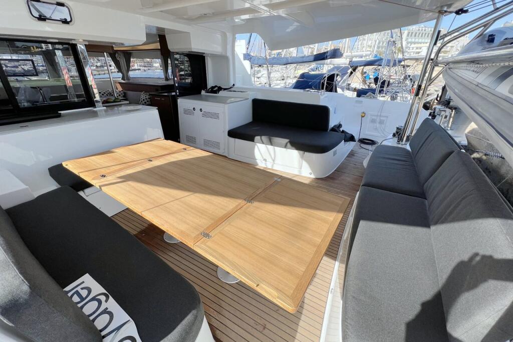 Lagoon 46 Voyager