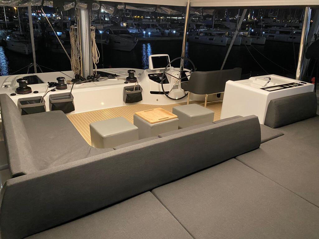 Lagoon 55 TriWing Carida