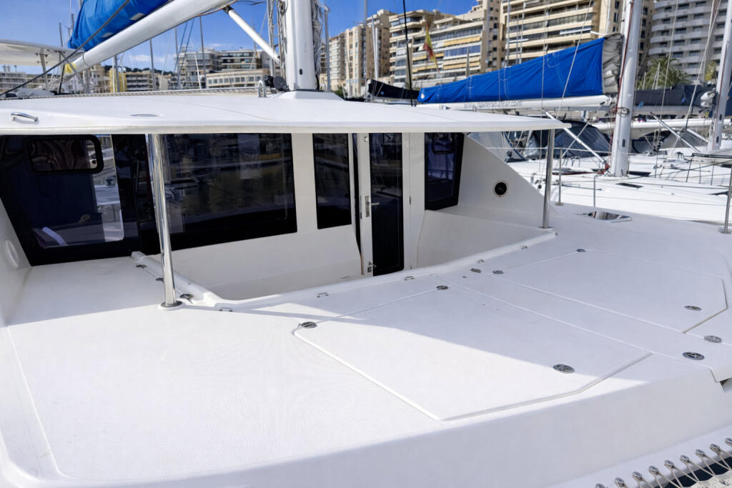 Leopard 44 Portals Vells