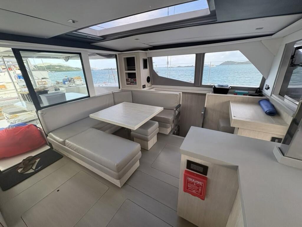 Leopard 45 Sealma