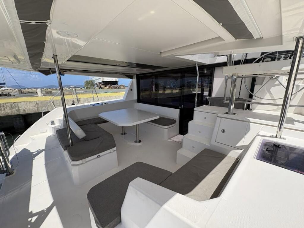Leopard 45 Sealma