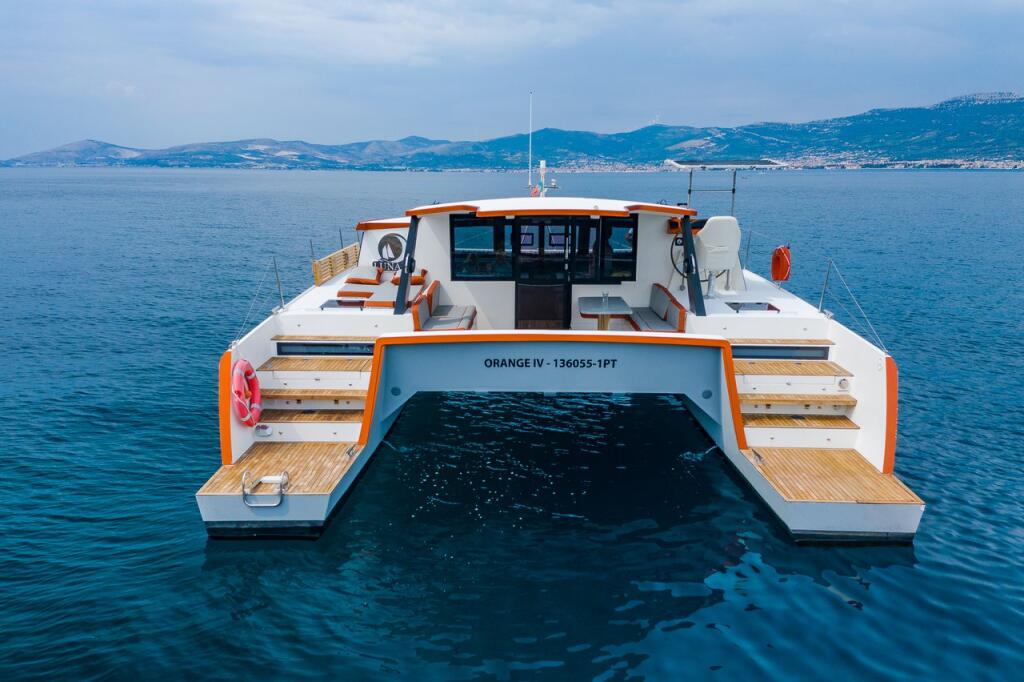 Luna 47 Power Orange
