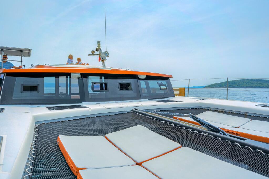 Luna 47 Power Orange