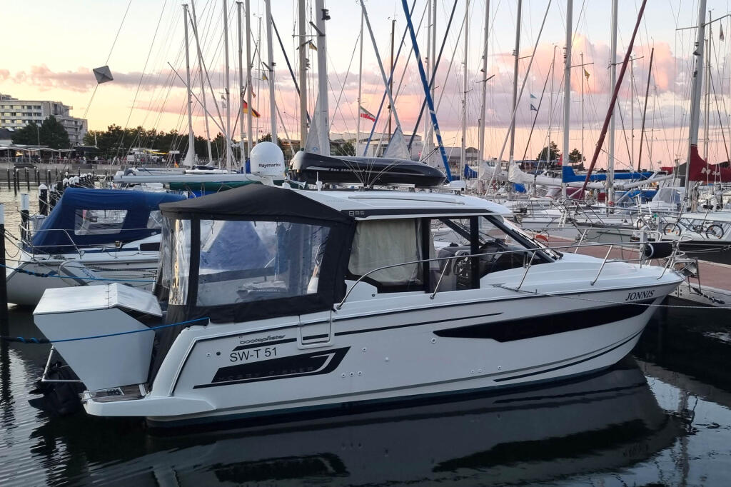 Merry Fisher 895 Offshore Jonnis